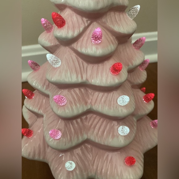 Mr. Christmas 12” Valentine’s Be Mine Ceramic Tree - Picture 3 of 4